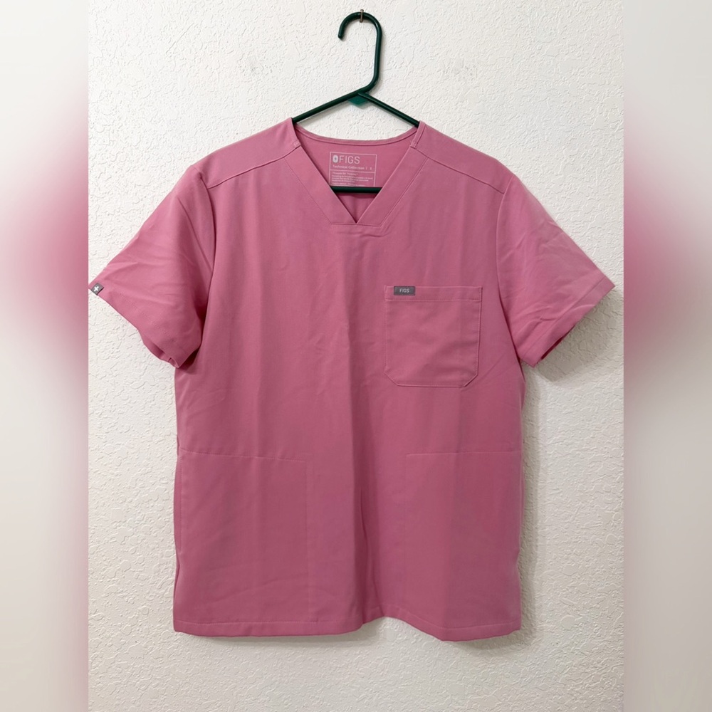 FIGS - Chisec Three-Pocket Scrub Top - S